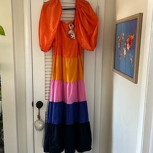 Beautiful puff sleeve maxi dress. Farm Rio.